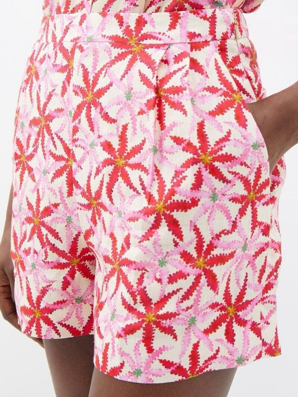 Saloni Shorts Women’s 6 Pleated High Waist Starfish Print Pink Linen Resort